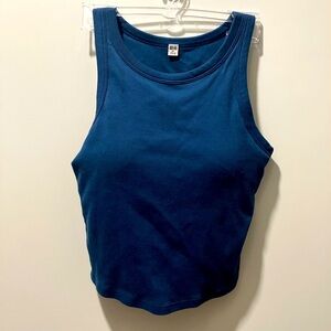 Uniqlo Ribbed Cropped Bra Top Blue